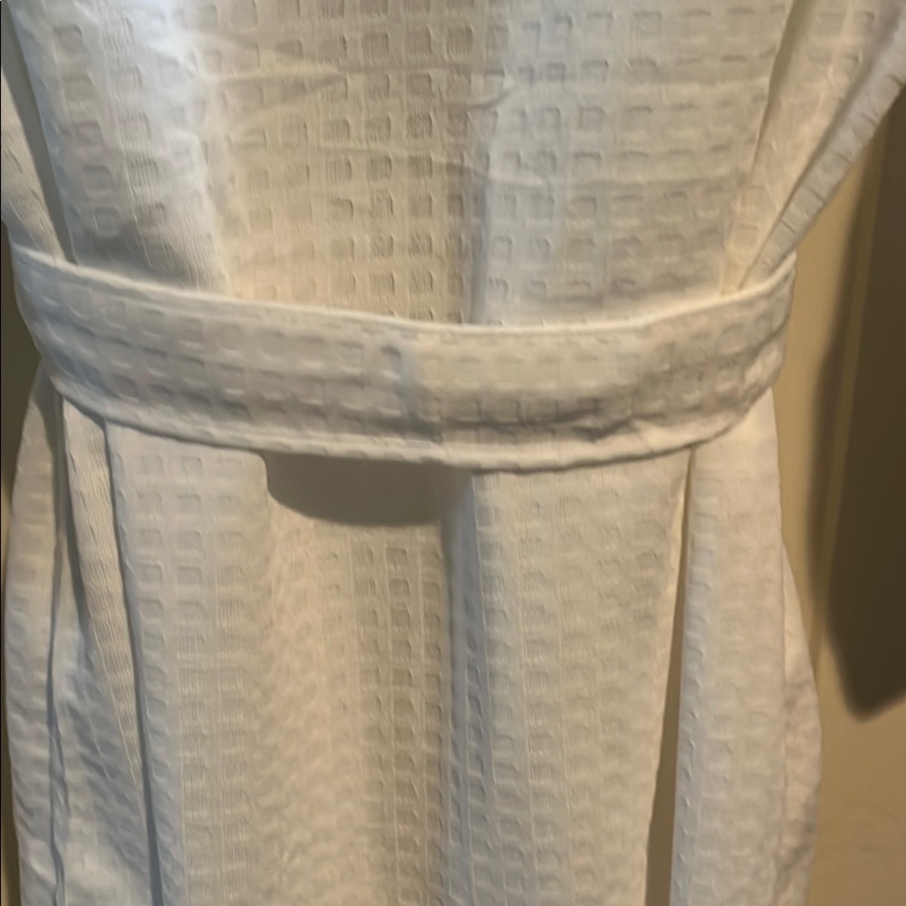 White Waffle Cotton Robe - Picture 5 of 7